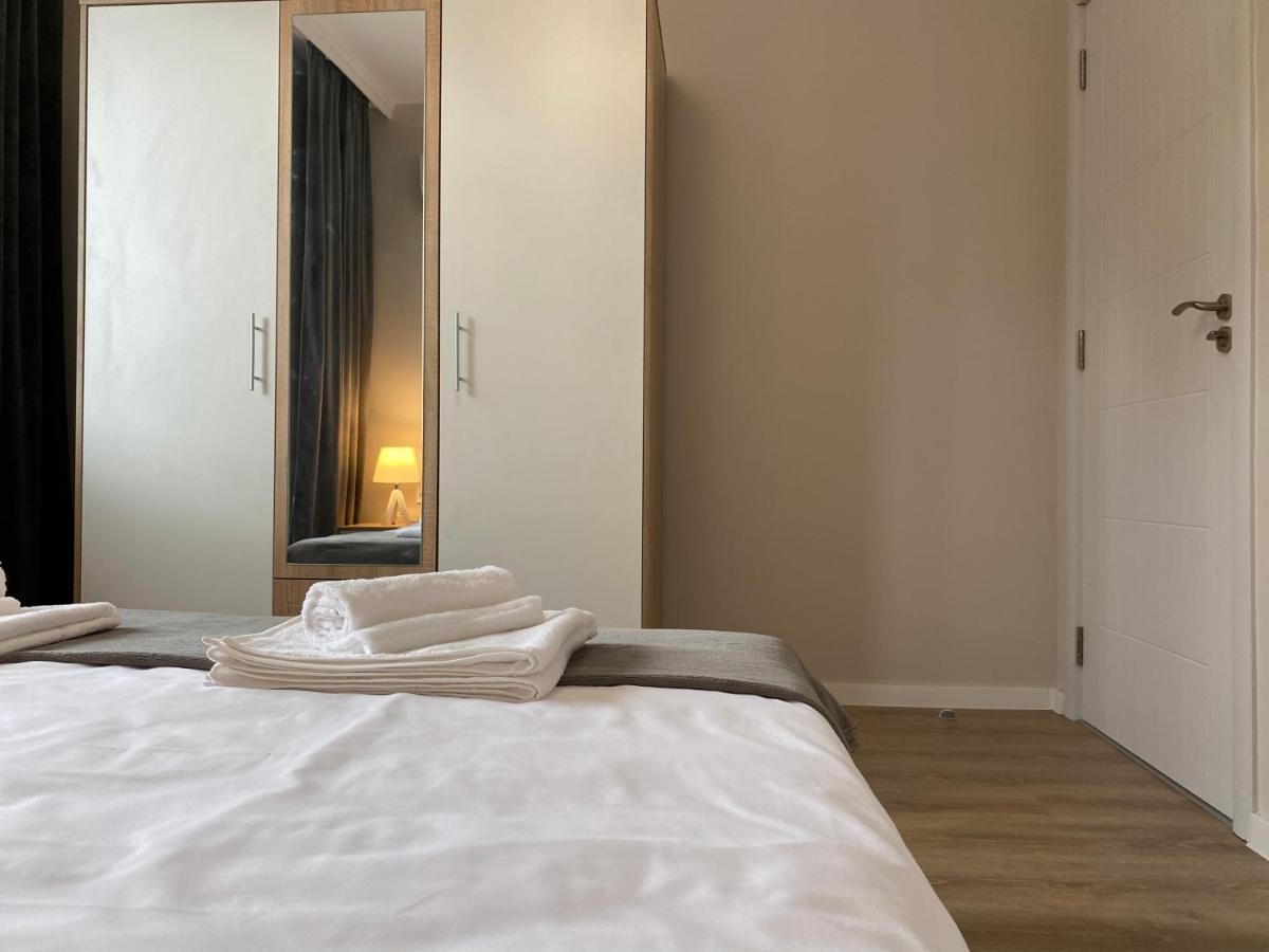 Stylish Top Centre Apartment For 4 Guests Stara Zagora Esterno foto